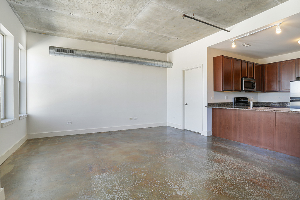 354 River Street Unit: 3307