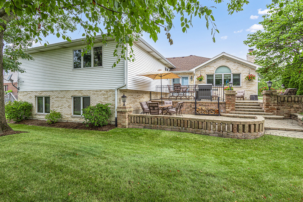 16482 Pasture Drive