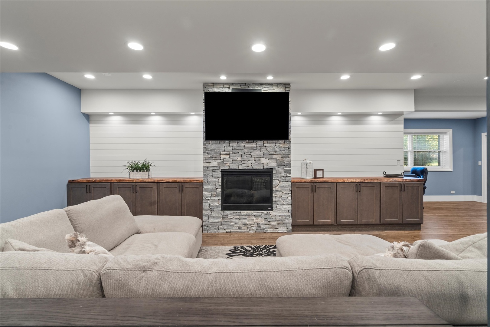 1415 Oak Bluff Lane
