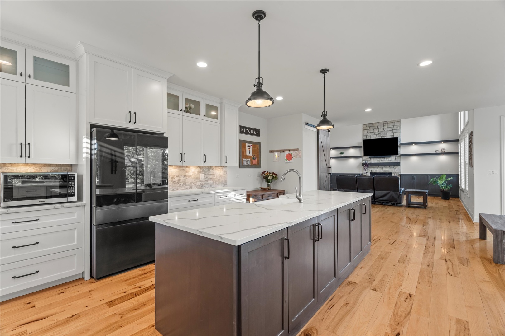 1415 Oak Bluff Lane