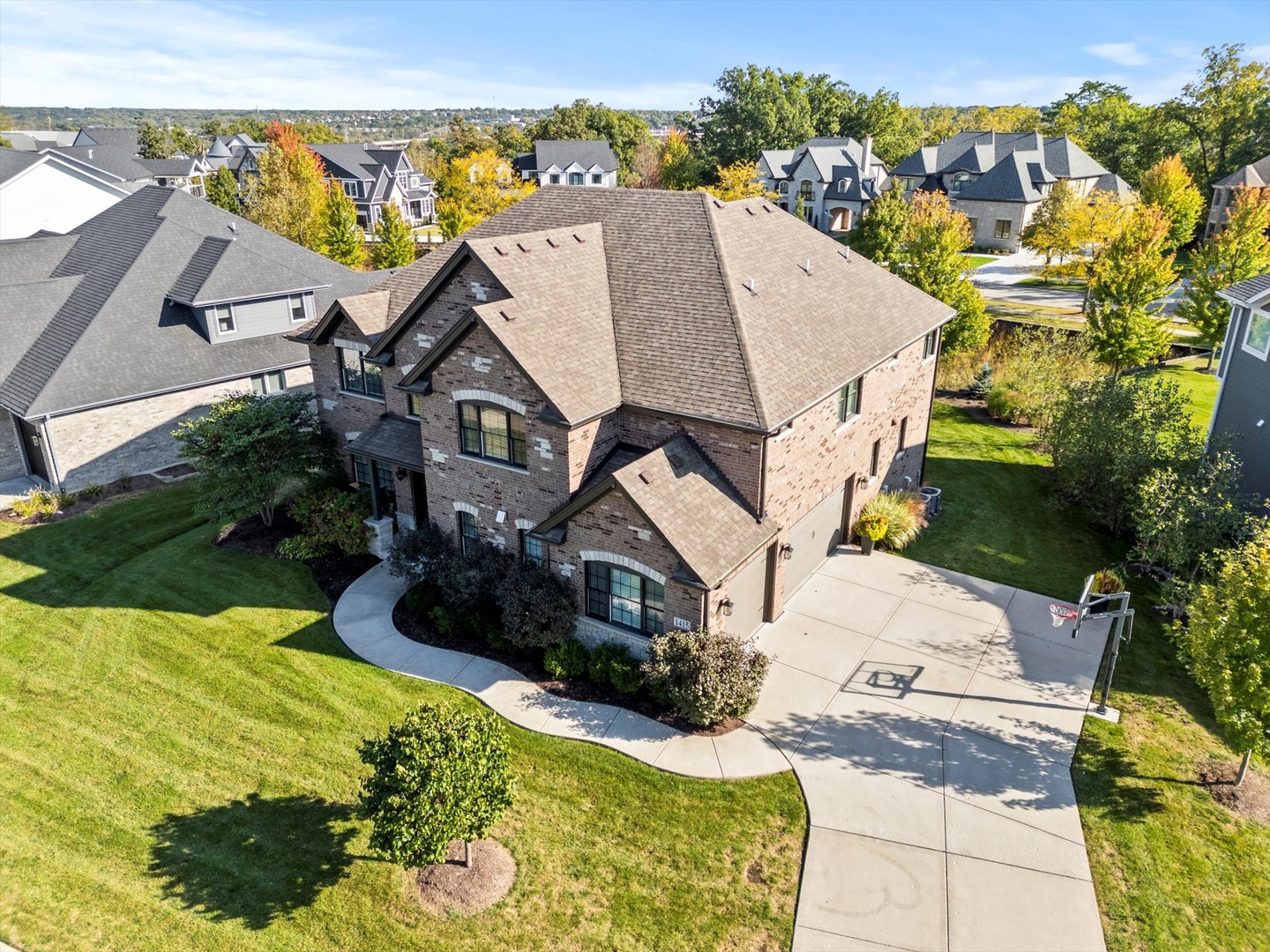1415 Oak Bluff Lane