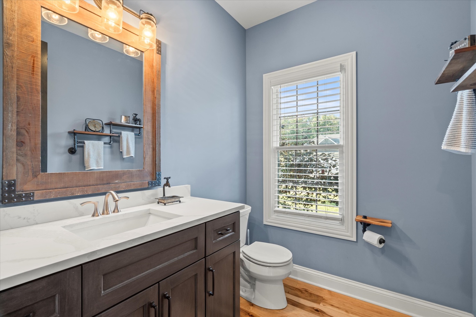 1415 Oak Bluff Lane