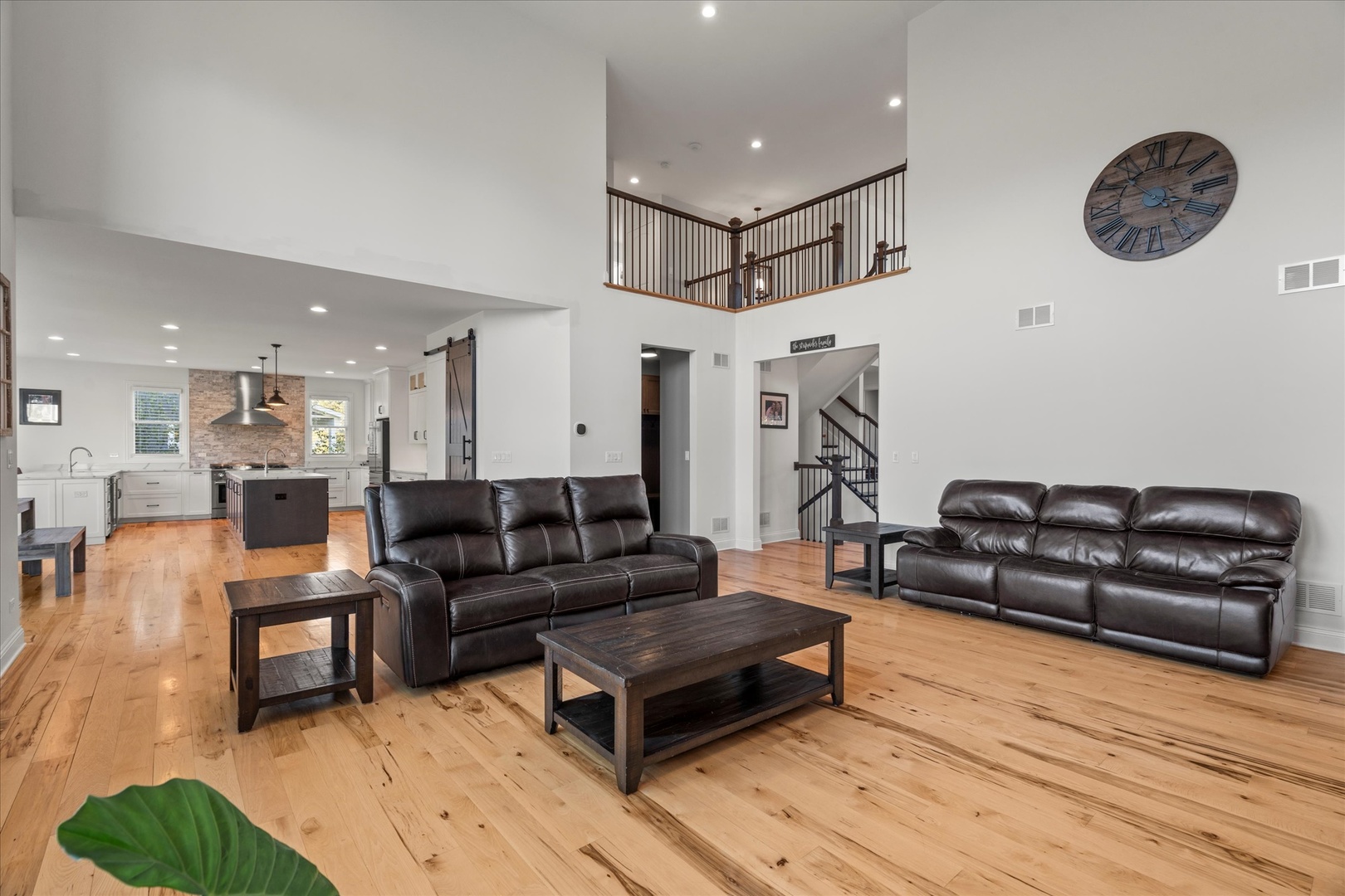 1415 Oak Bluff Lane