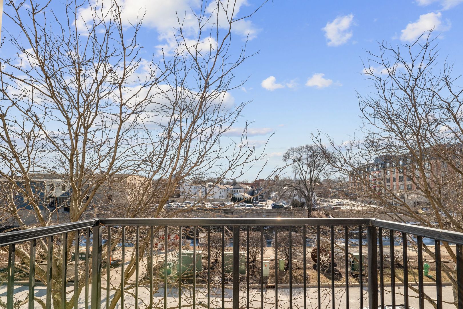 351 Front Street Unit: 2212