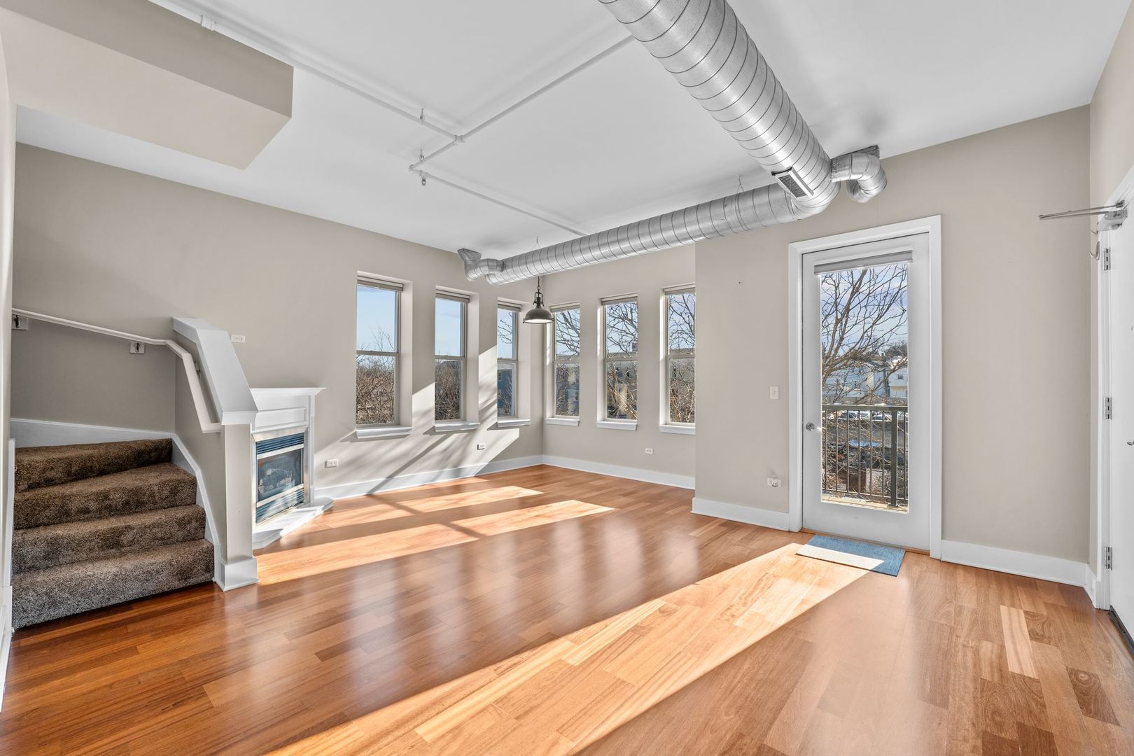 351 Front Street Unit: 2212