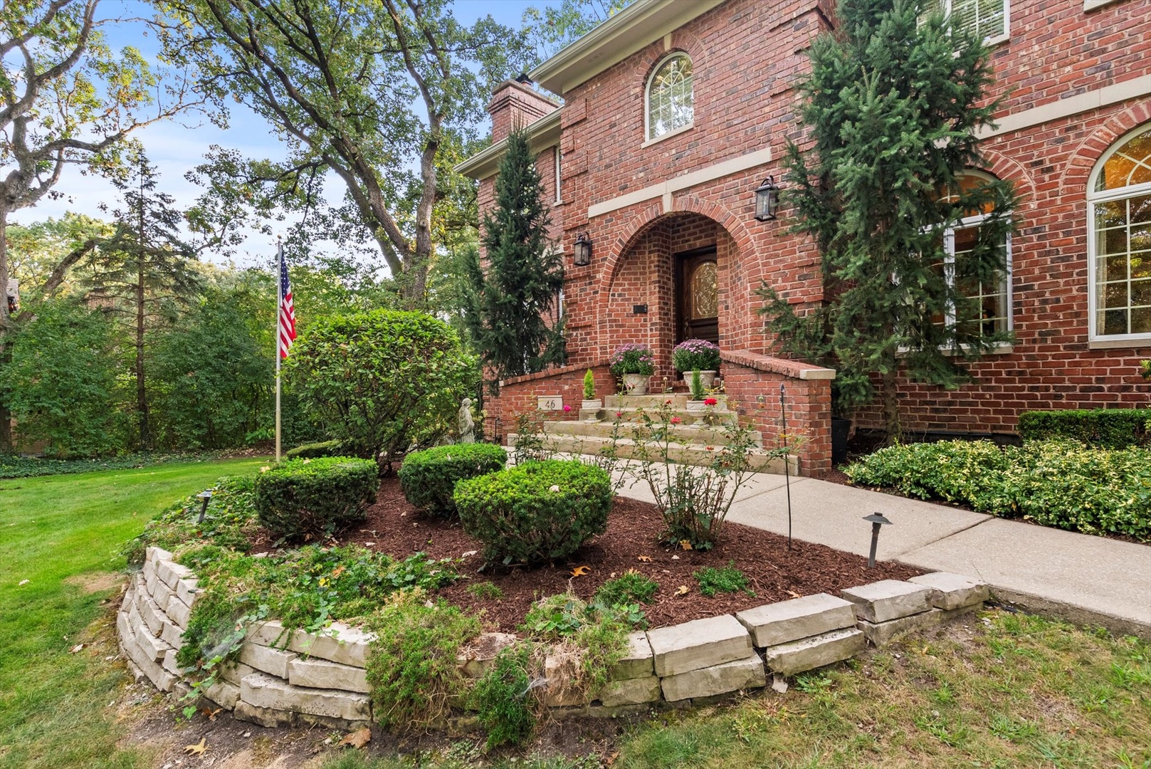 46 Woodview Lane