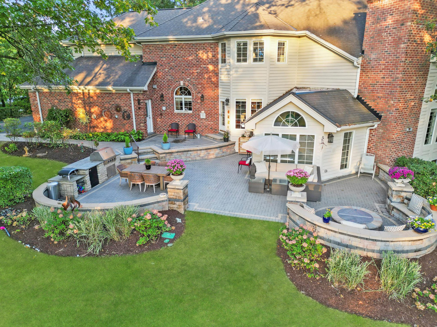 46 Woodview Lane