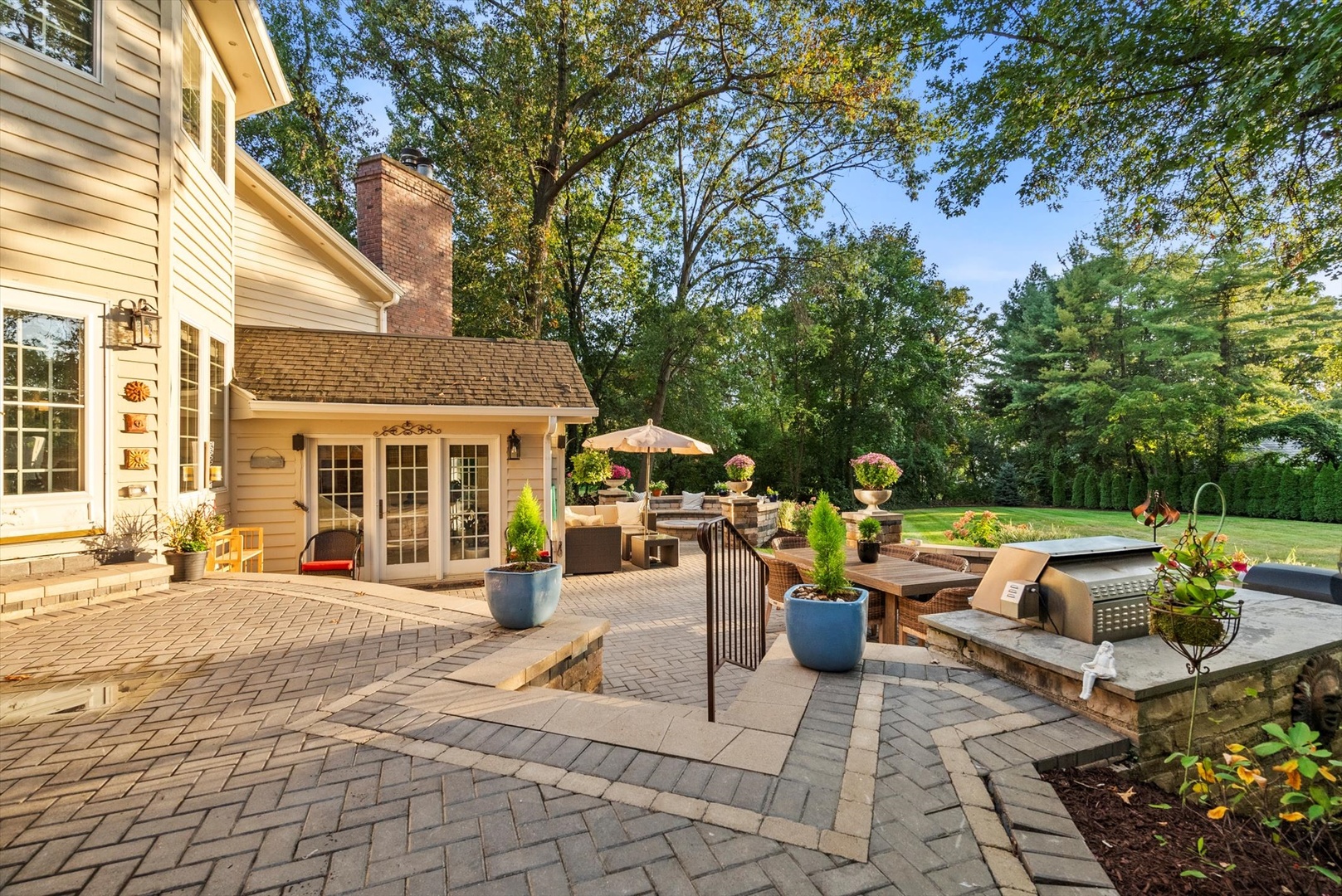 46 Woodview Lane