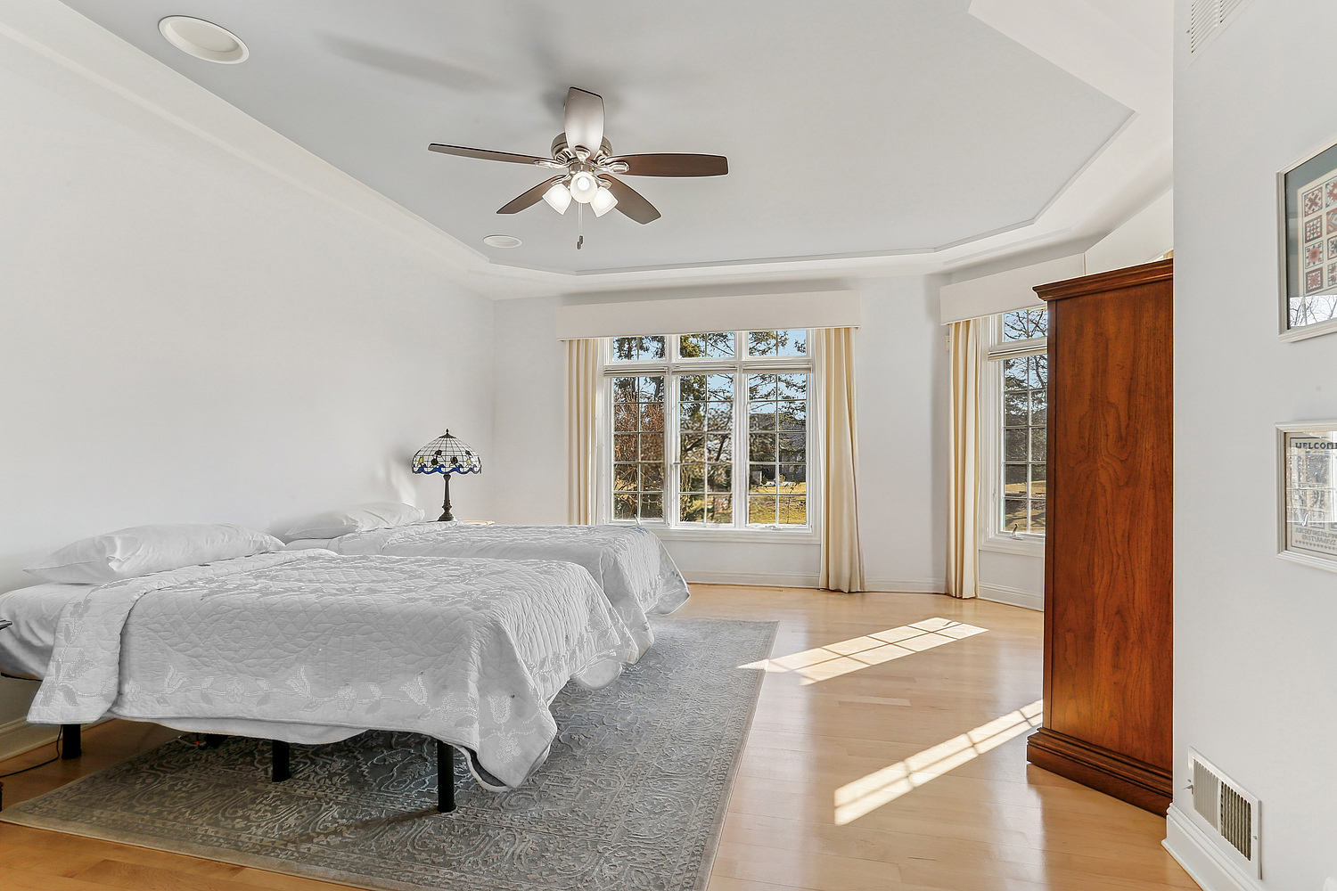 16853 S Comandra Circle