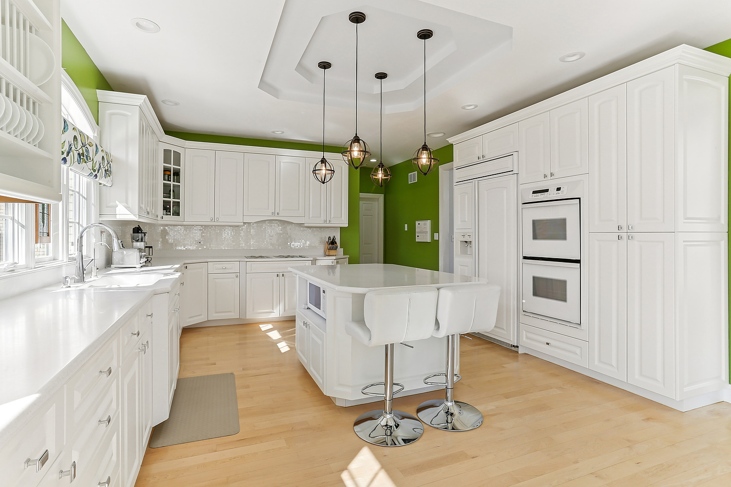 16853 S Comandra Circle