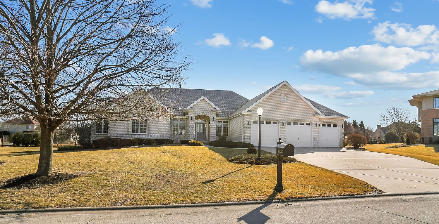 16853 S Comandra Circle