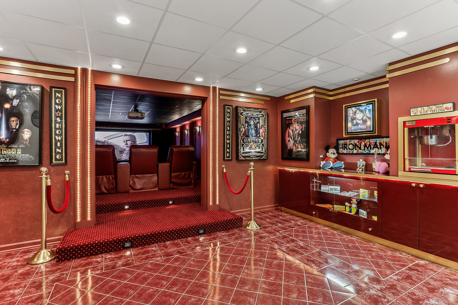 16853 S Comandra Circle