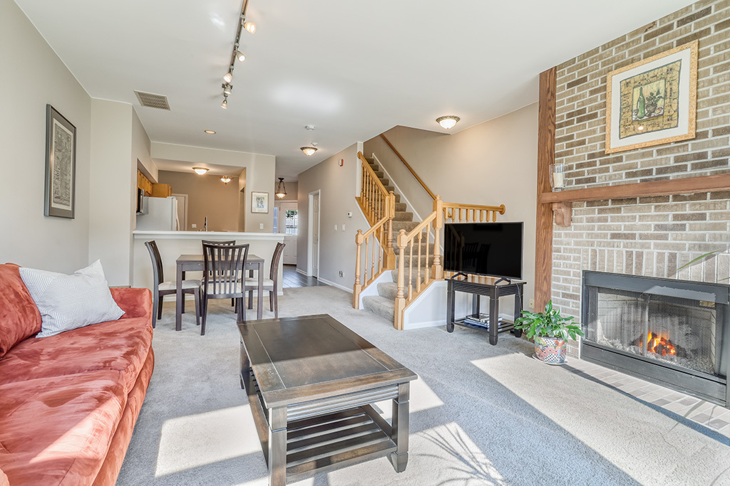 8156 Ripple Ridge Drive