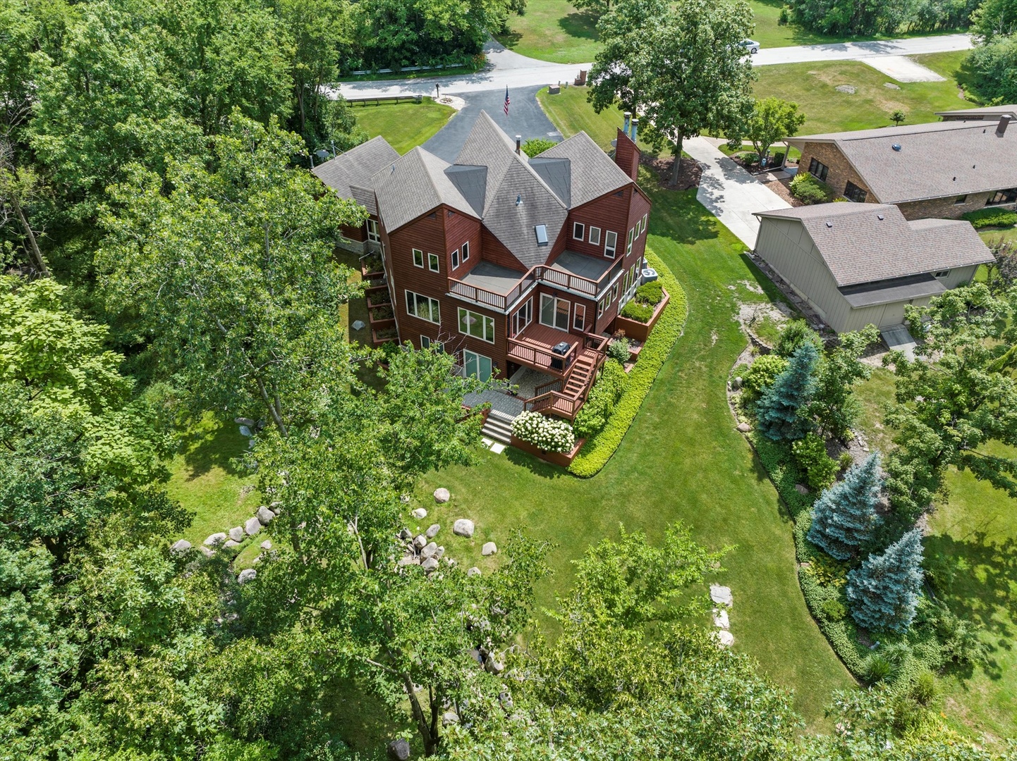 8100 Silver Lake Drive