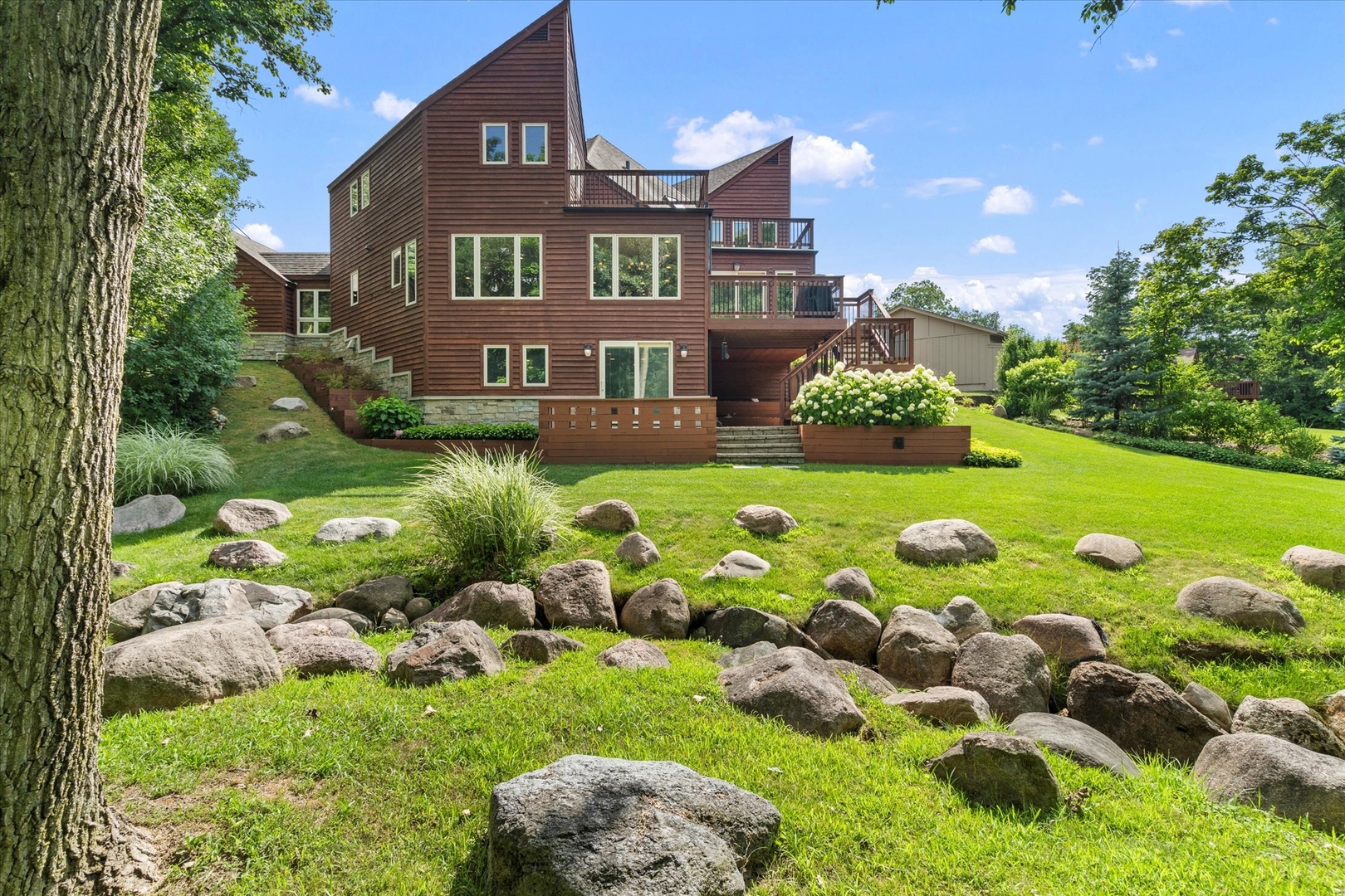 8100 Silver Lake Drive