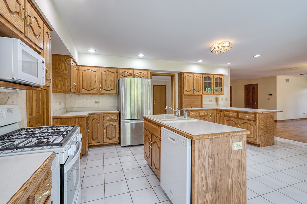 12 Woodland Drive