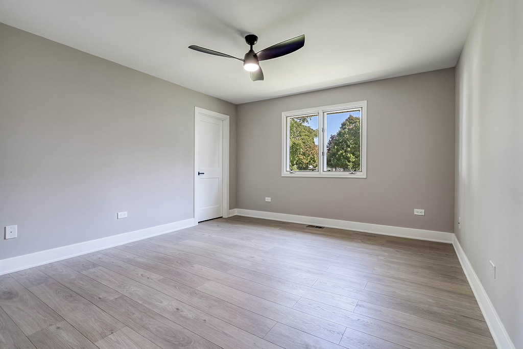 13132 W Beaver Lake Drive