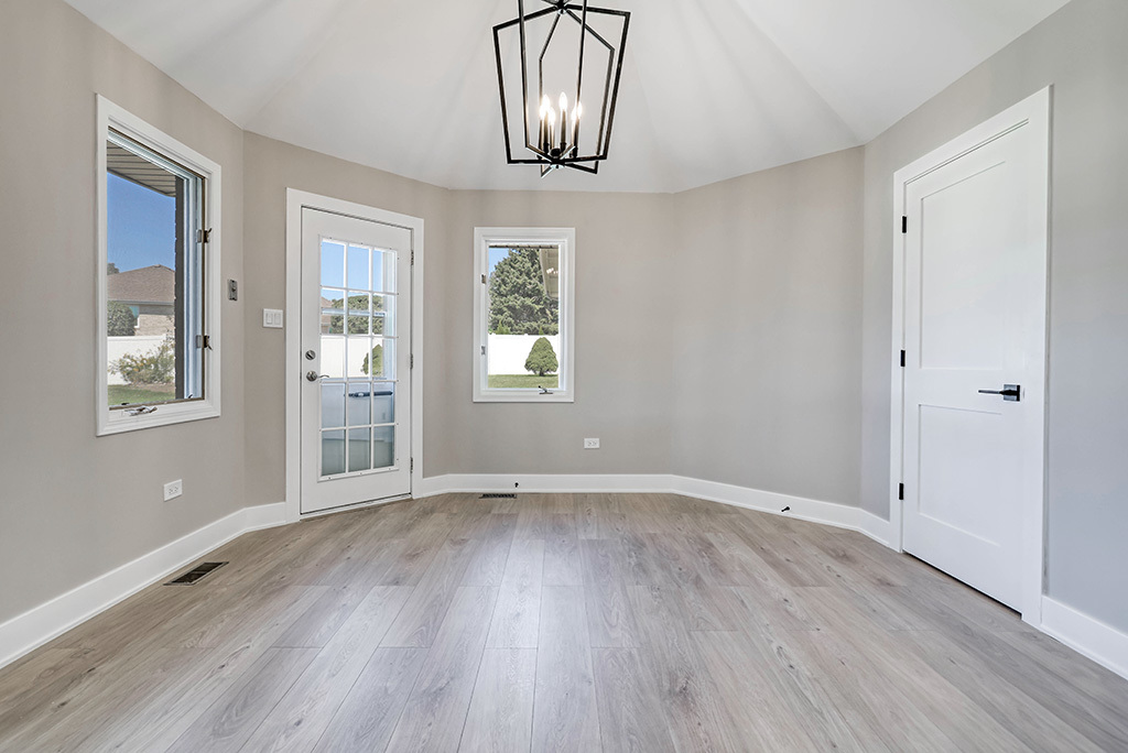13132 W Beaver Lake Drive