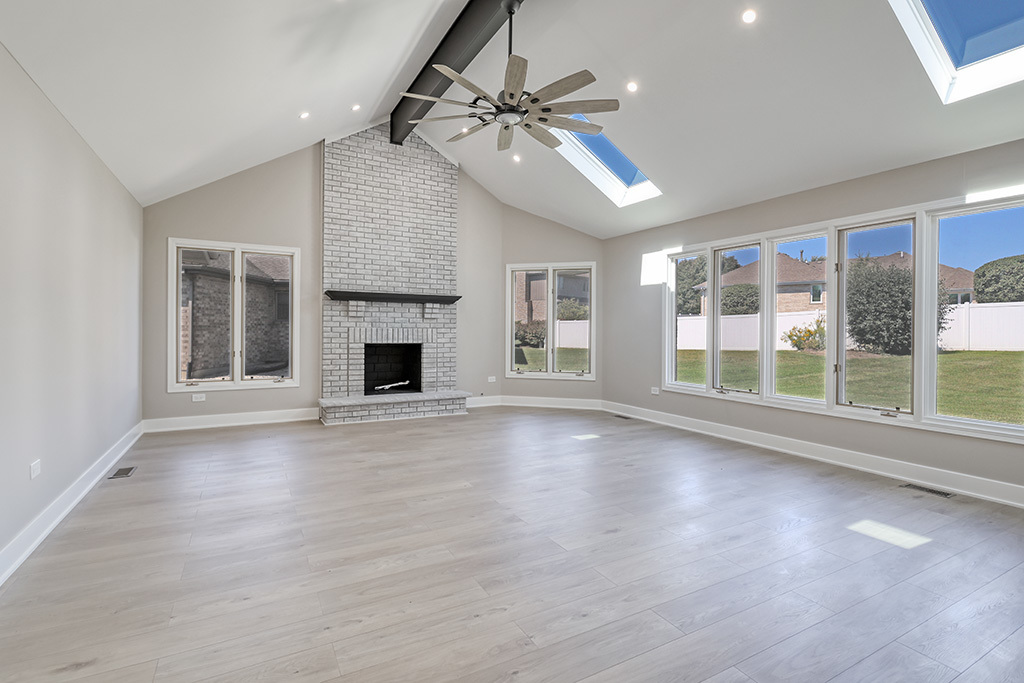 13132 W Beaver Lake Drive