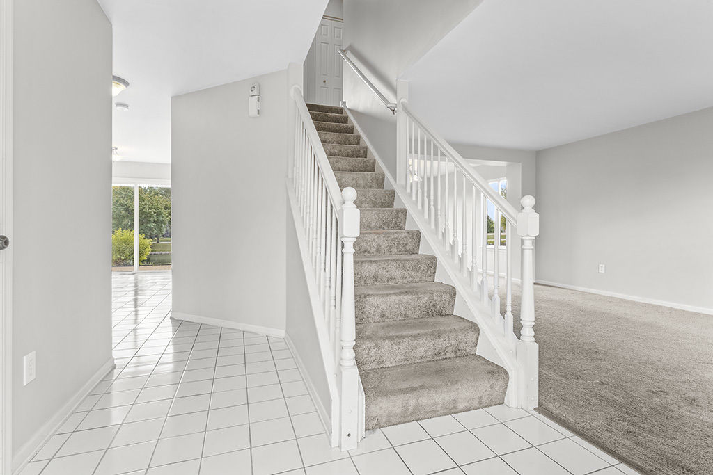 2033 Wedgewood Circle