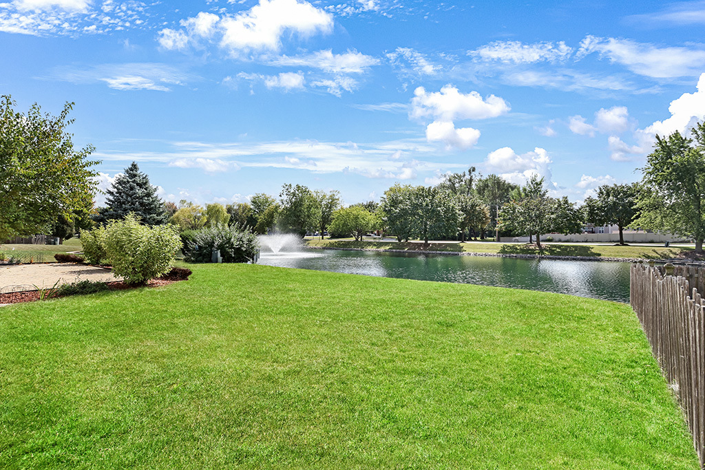 2033 Wedgewood Circle