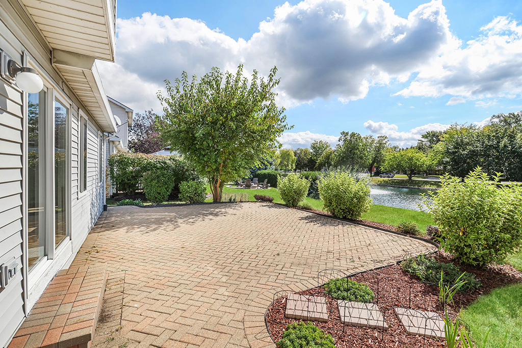 2033 Wedgewood Circle