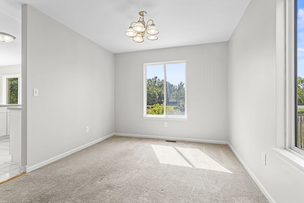 2033 Wedgewood Circle