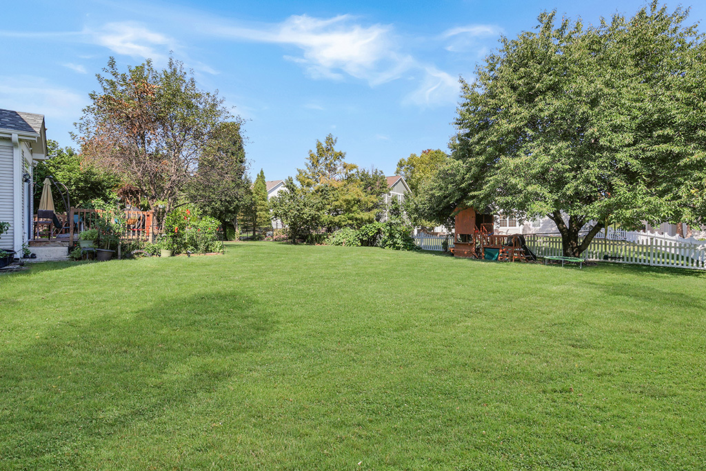 25226 Balmoral Drive