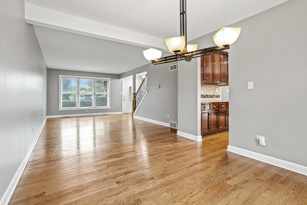 230 Essex Lane
