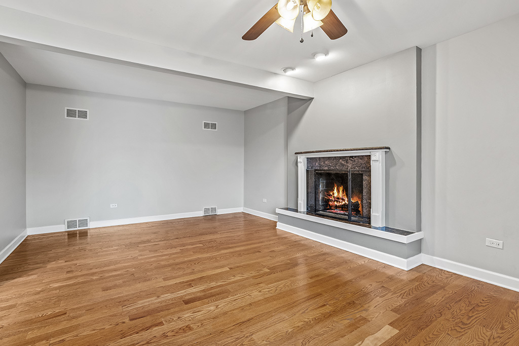 230 Essex Lane