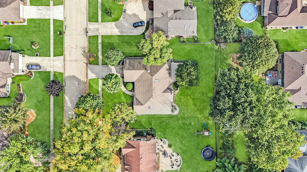 13755 S Golden Oak Drive