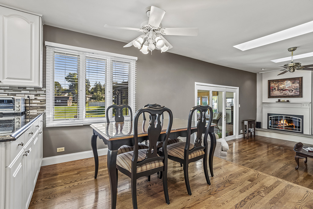 20W270 Pleasantdale Drive