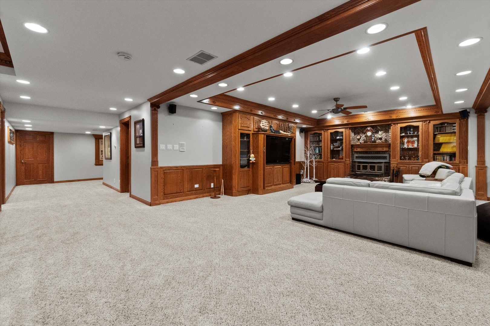 15225 Willow Creek Lane