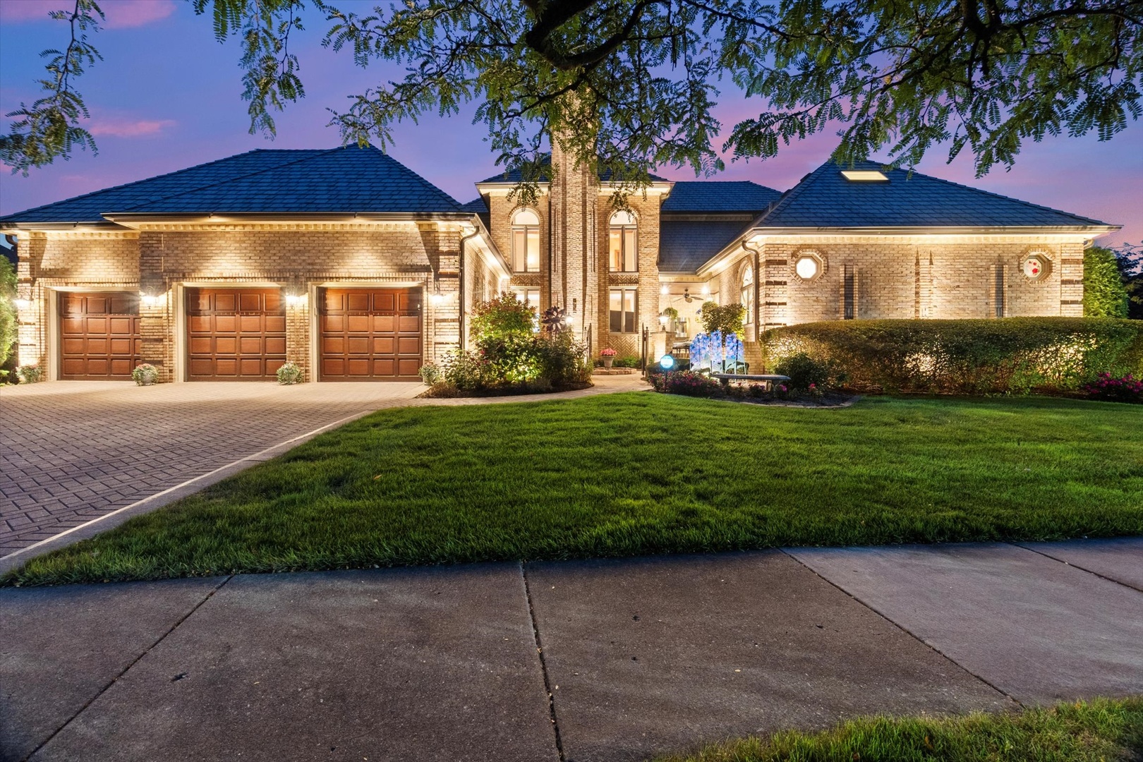 15225 Willow Creek Lane