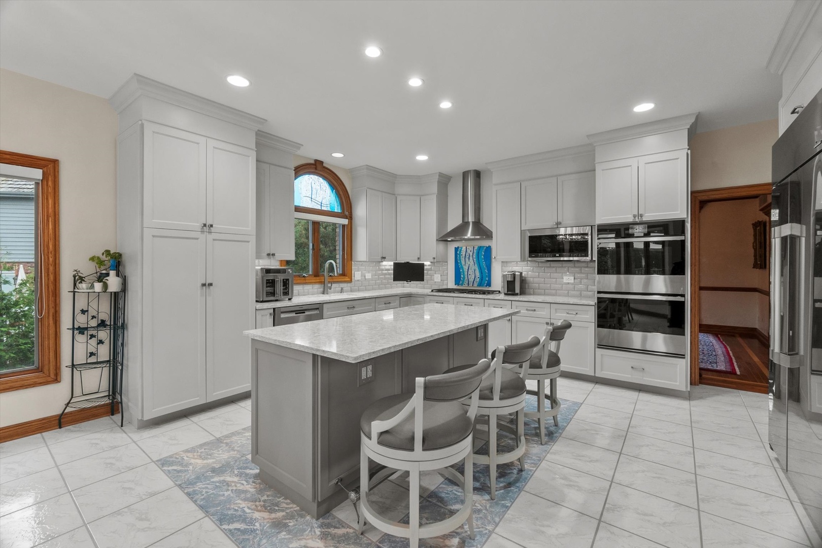 15225 Willow Creek Lane