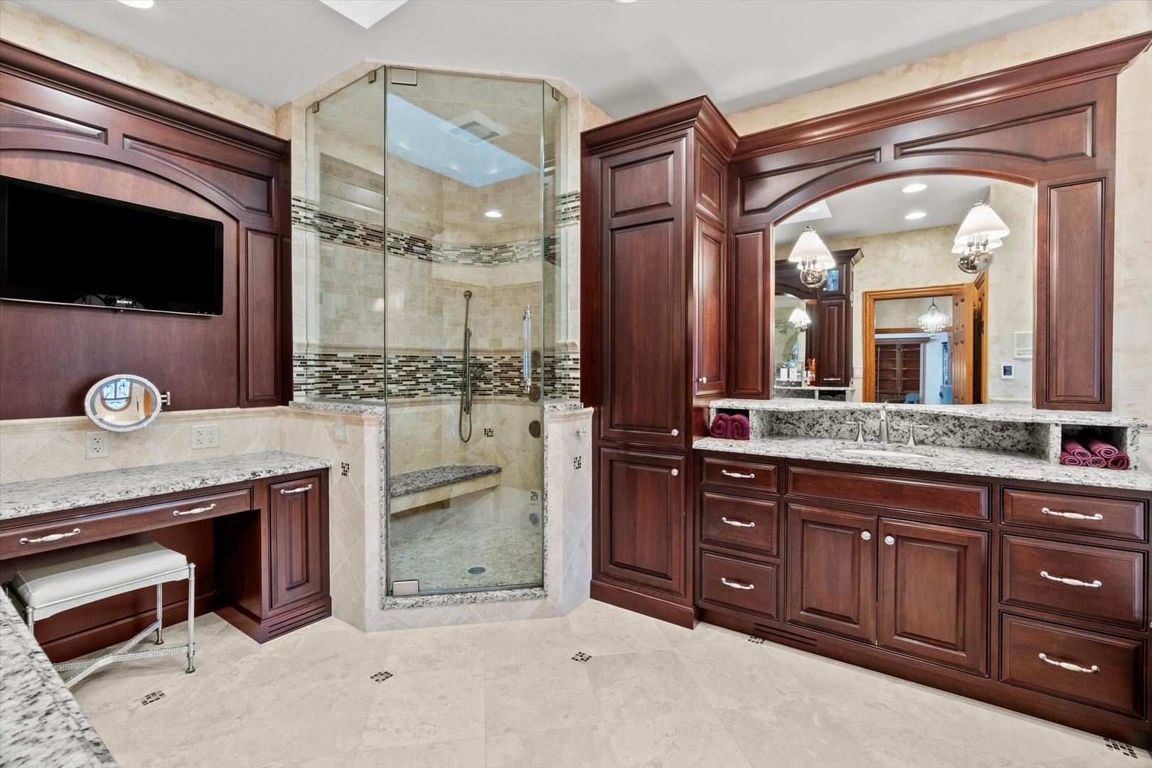 15225 Willow Creek Lane