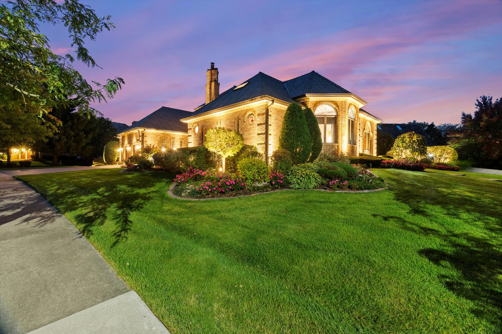 15225 Willow Creek Lane