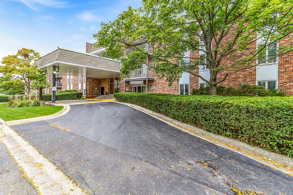 3913 Saratoga Avenue Unit: G-306