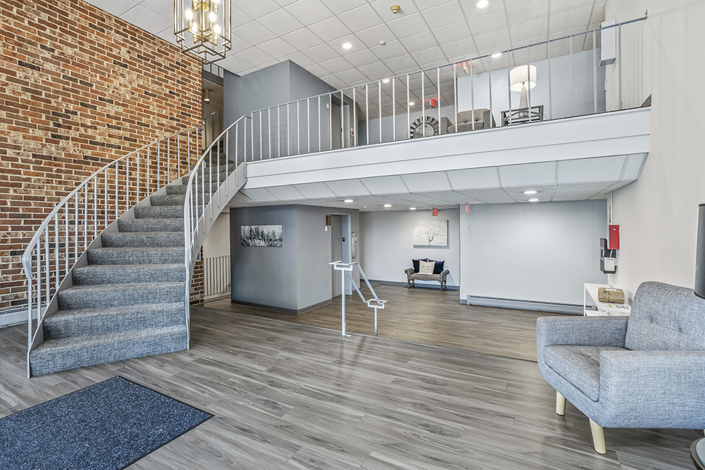 3913 Saratoga Avenue Unit: G-306