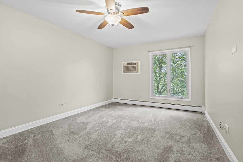 3913 Saratoga Avenue Unit: G-306