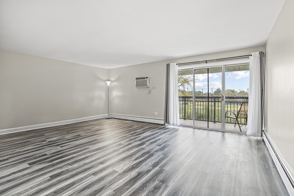 3913 Saratoga Avenue Unit: G-306