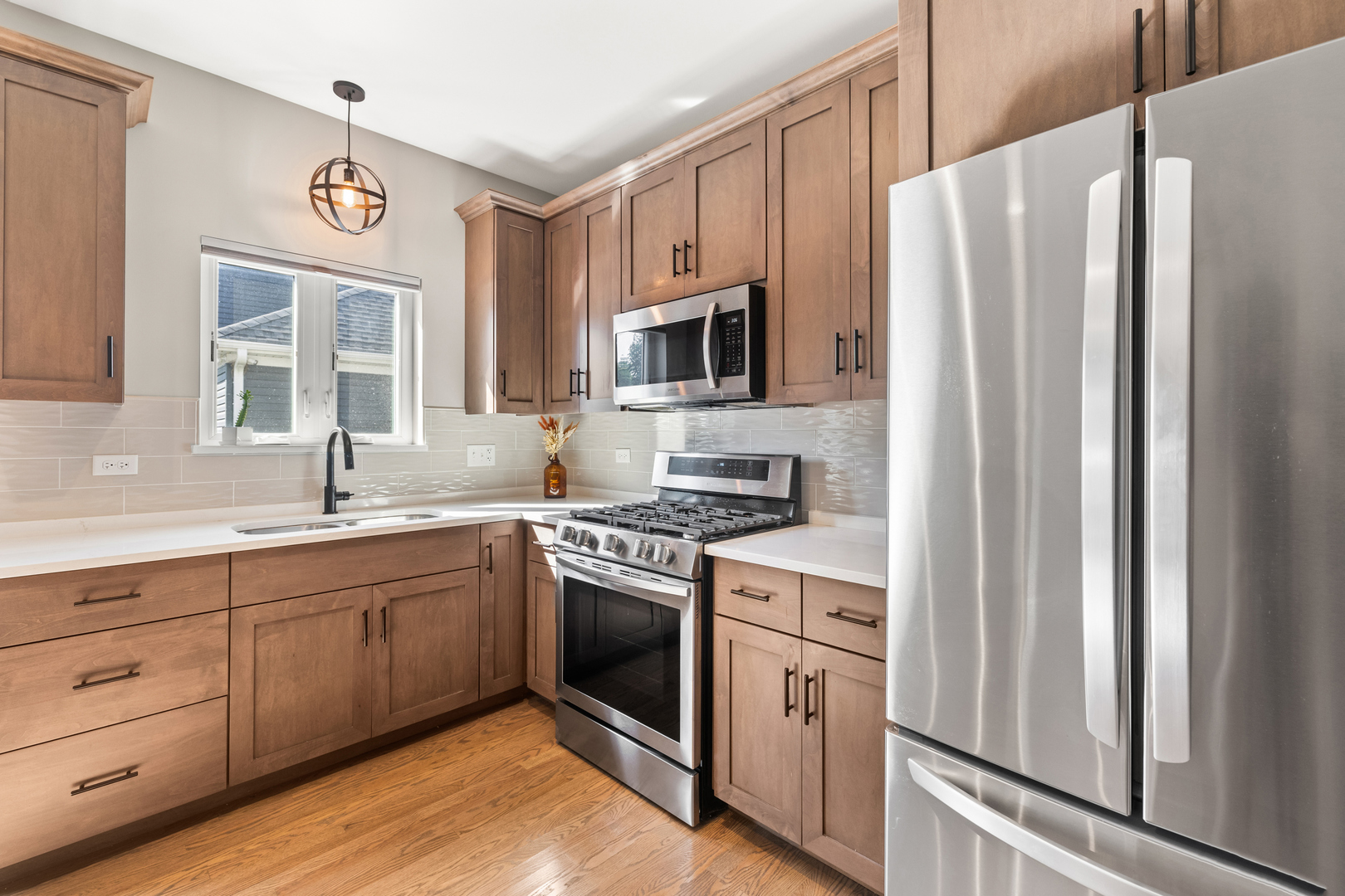 333 W Potomac Avenue