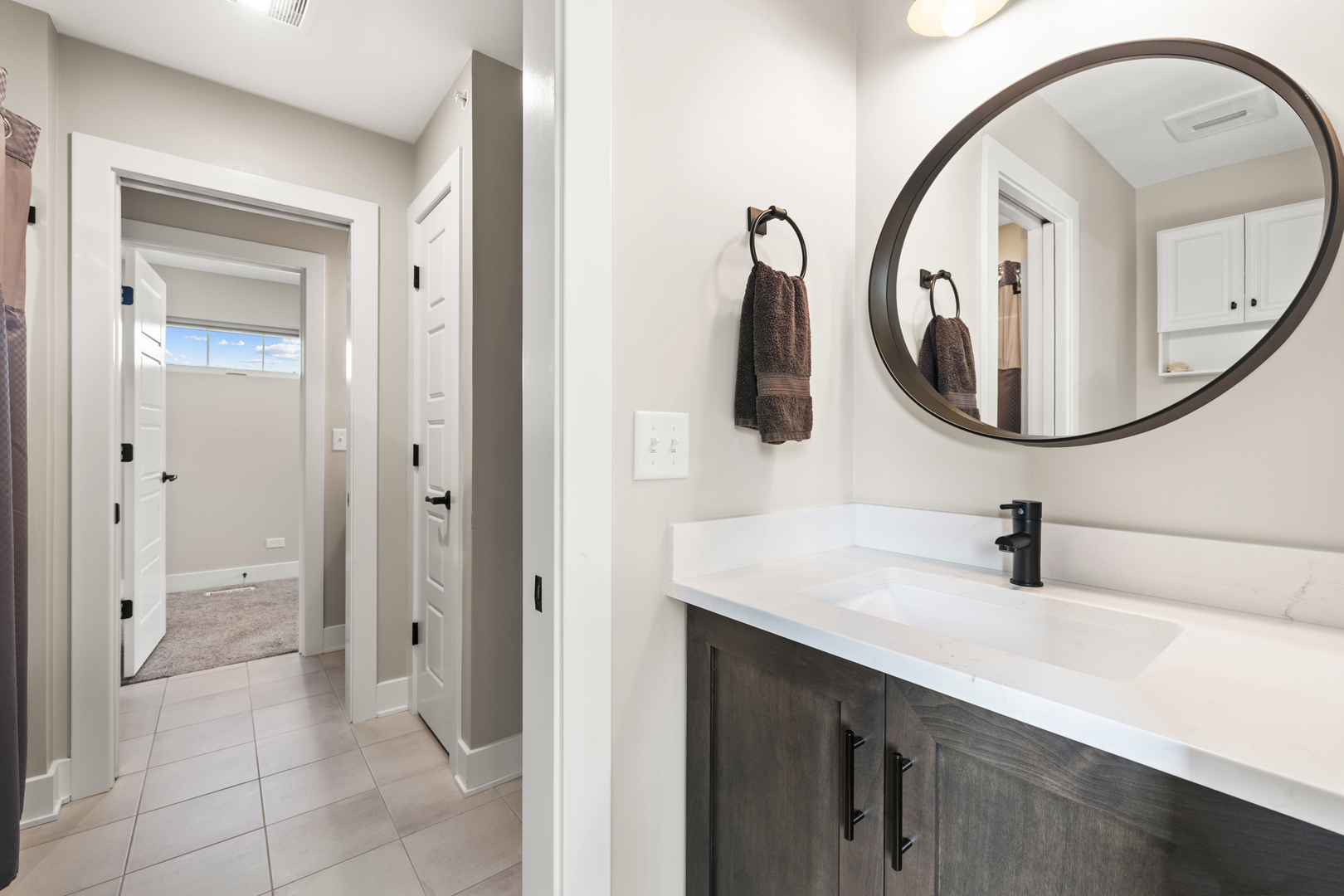 333 W Potomac Avenue