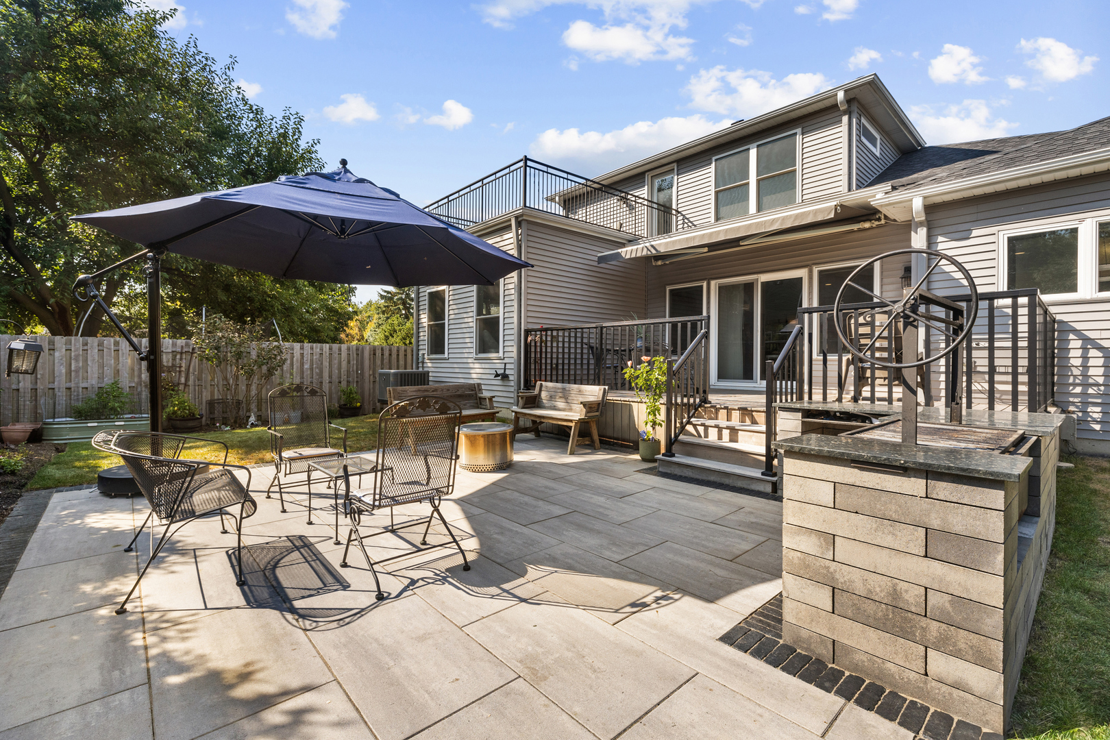 333 W Potomac Avenue