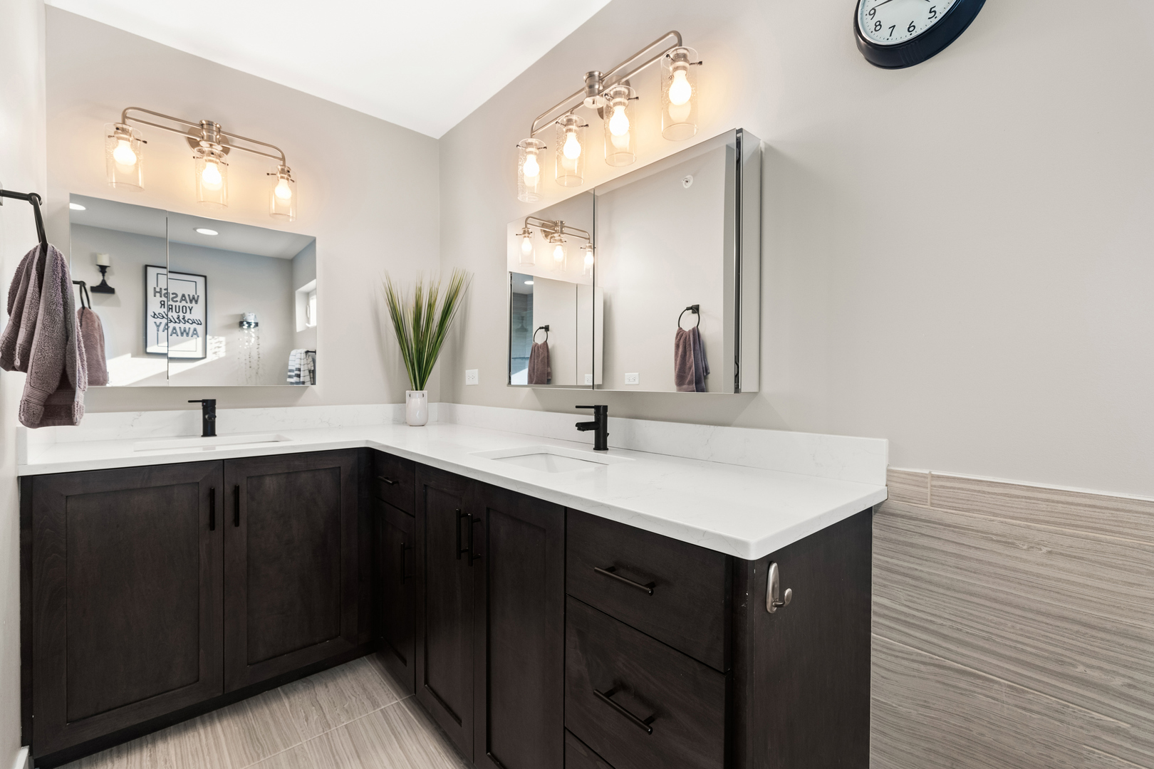 333 W Potomac Avenue