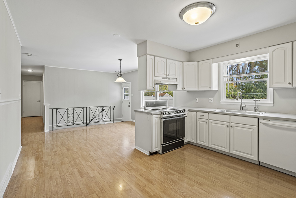 2815 Sheffield Drive