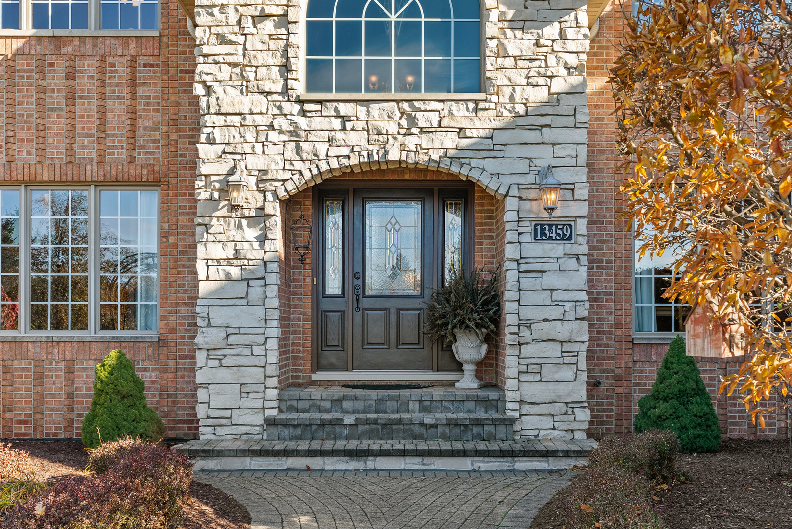 13459 Fox Hill Drive