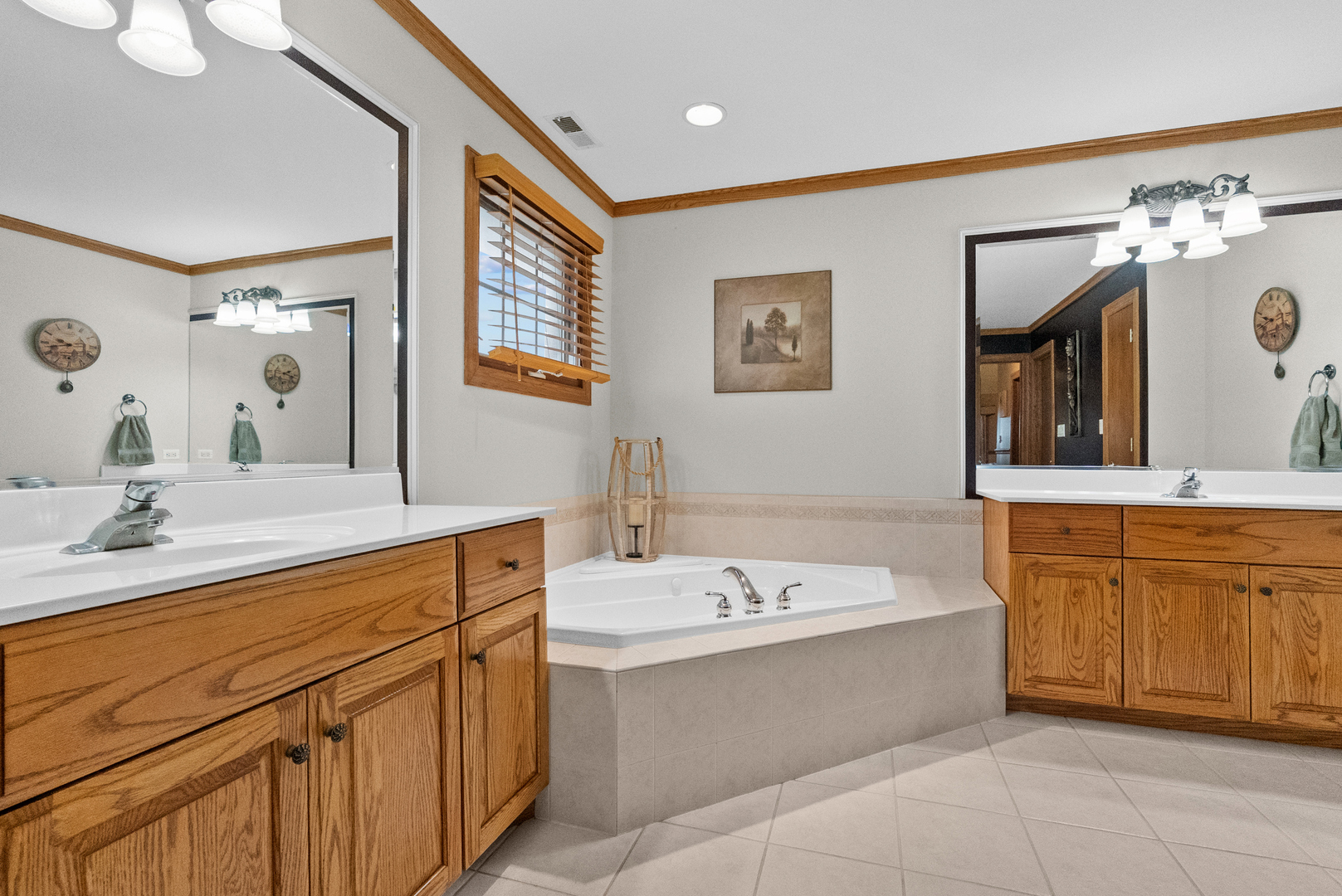 13459 Fox Hill Drive