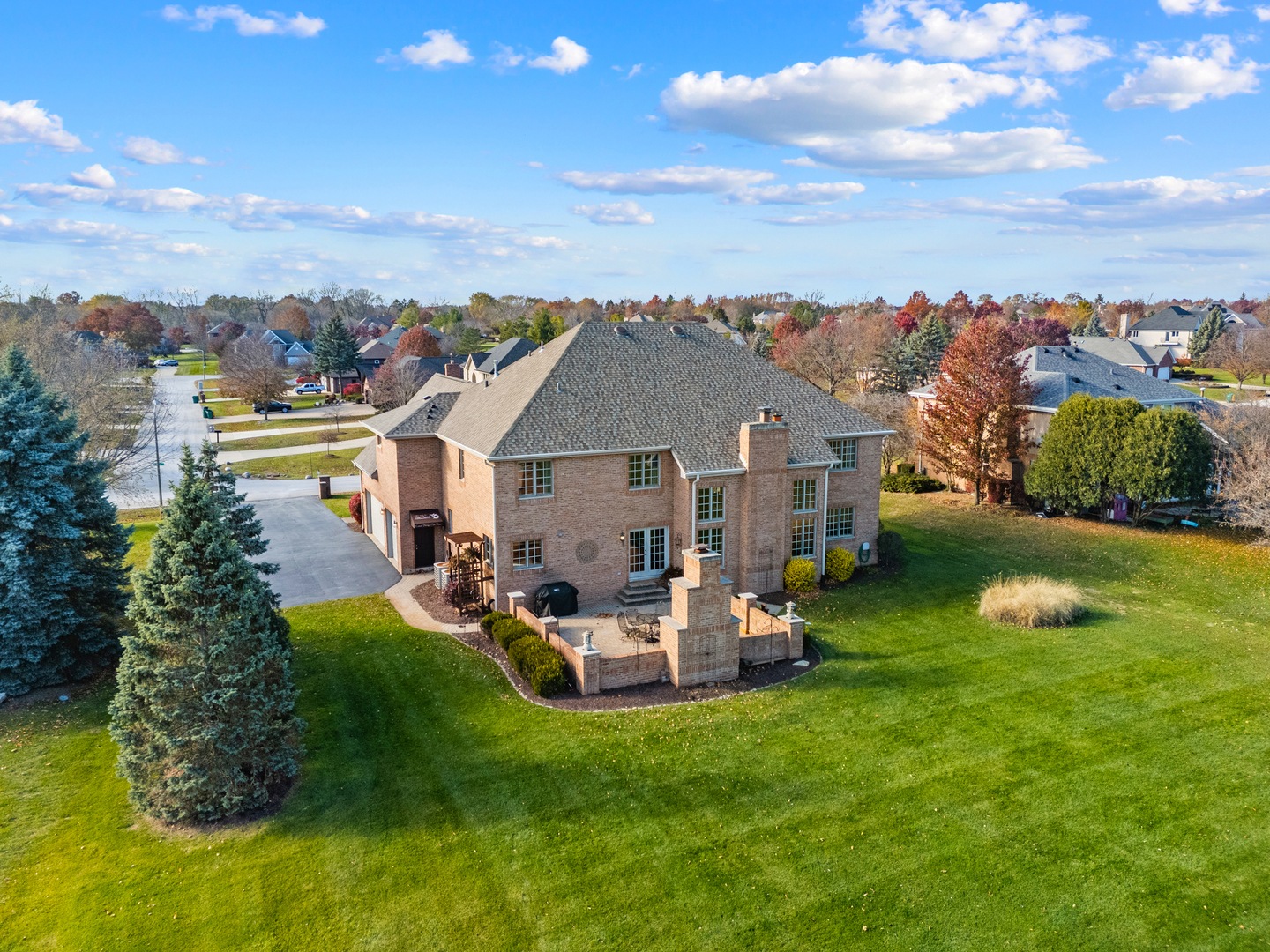 13459 Fox Hill Drive