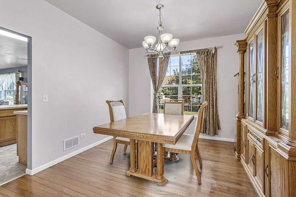 25226 Balmoral Drive